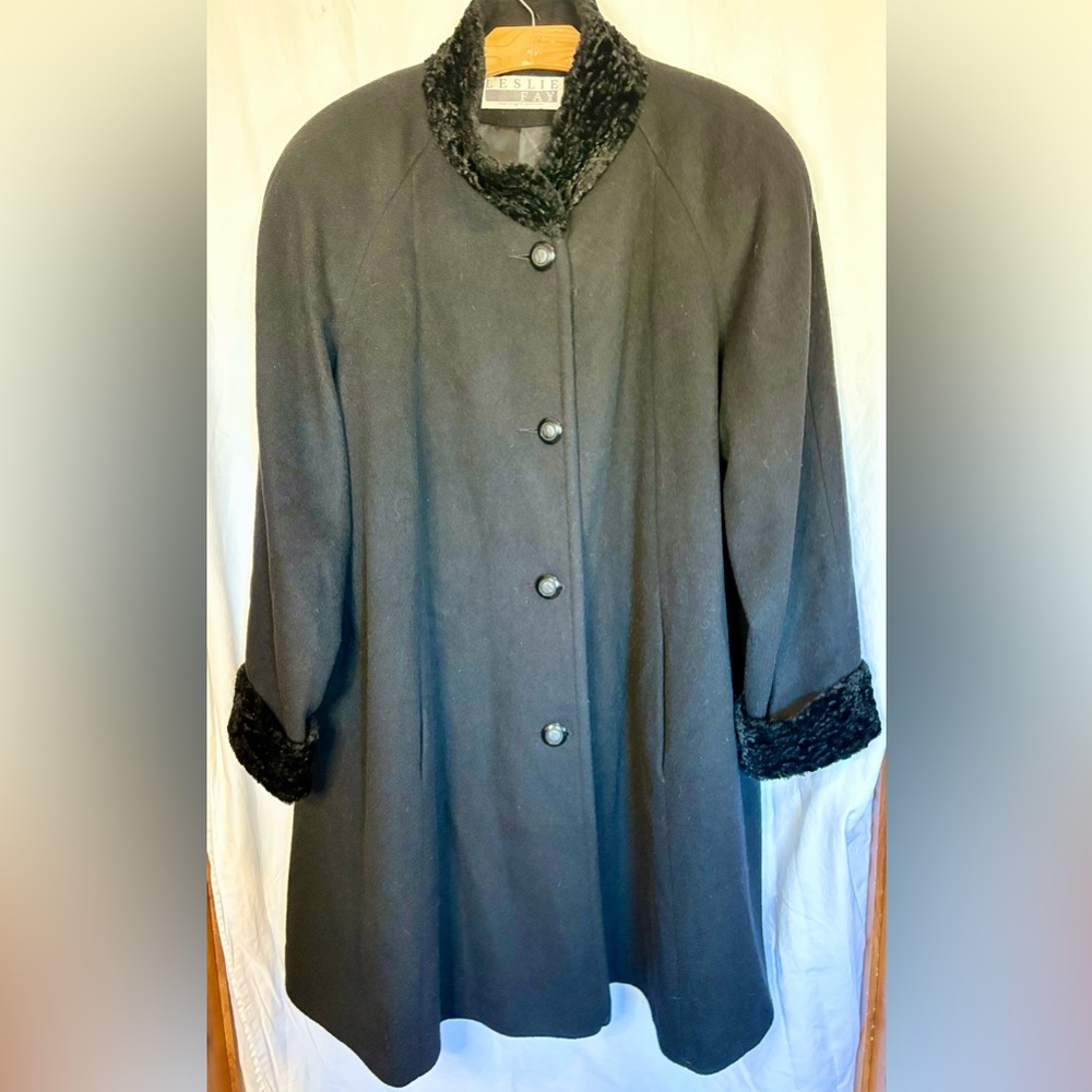 Leslie Fay 100% Wool Coat ✨Vintage✨
